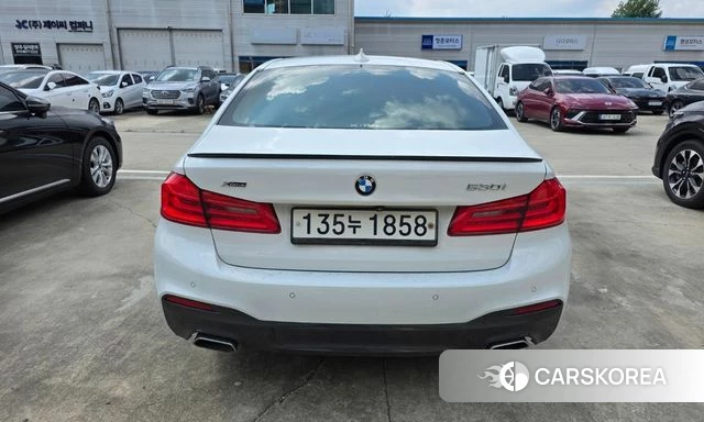 BMW 5 Series (G30) id 4511662 из Кореи 15