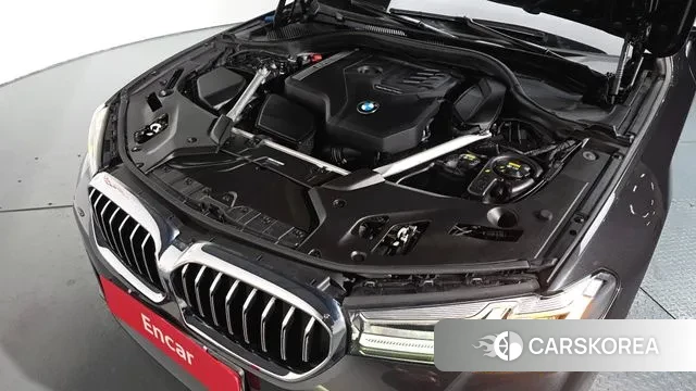 BMW 5 Series (G30) id 3443199 из Кореи 15