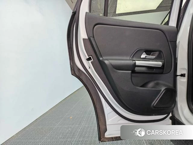 Mercedes-Benz GLA id 4221405 из Китая 15