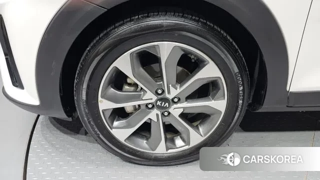 Kia Stonic id 3434518 из Кореи 15