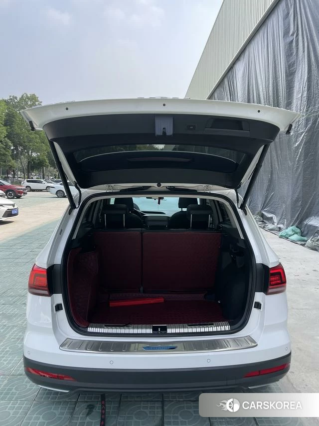 Volkswagen Tuyue id 4276499 из Китая 22