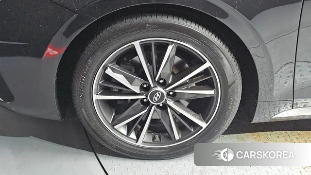 Hyundai The New Grandeur IG id 4401857 из Кореи 26
