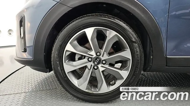 Kia Stonic id 2887192 из Кореи 15