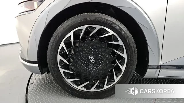 Hyundai Ionic 5 id 3508951 из Кореи 15