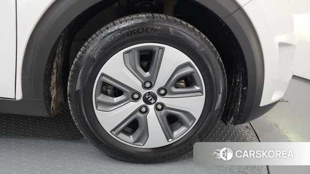 Kia Niro id 3873533 из Кореи 15