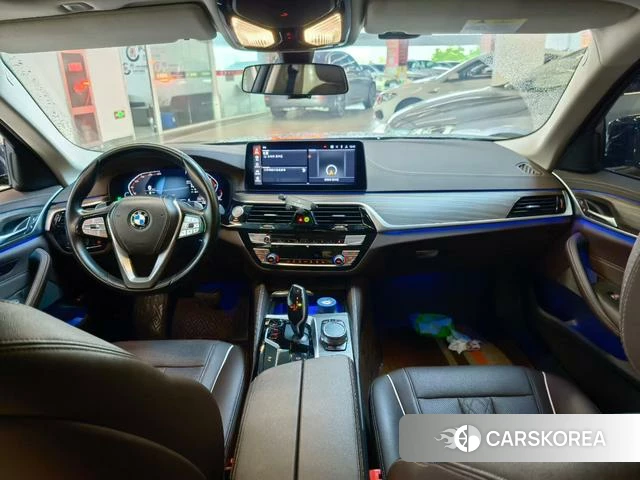 BMW 5 series 2021 Черный из Китая, фото 5
