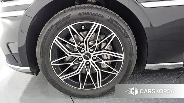 Genesis G90 (RS4) id 3342790 из Кореи 15