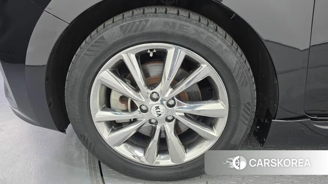 Kia The New Carnival id 4581707 из Кореи 15