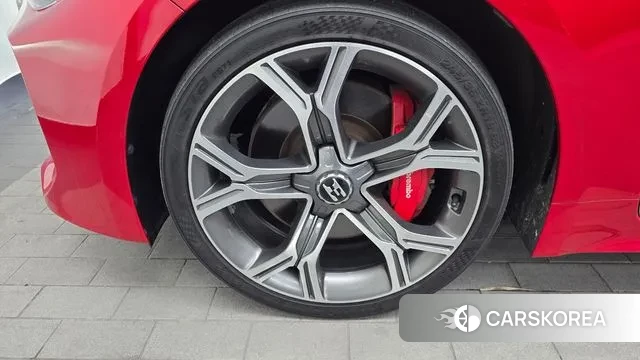 Kia Stinger id 3480287 из Кореи 15