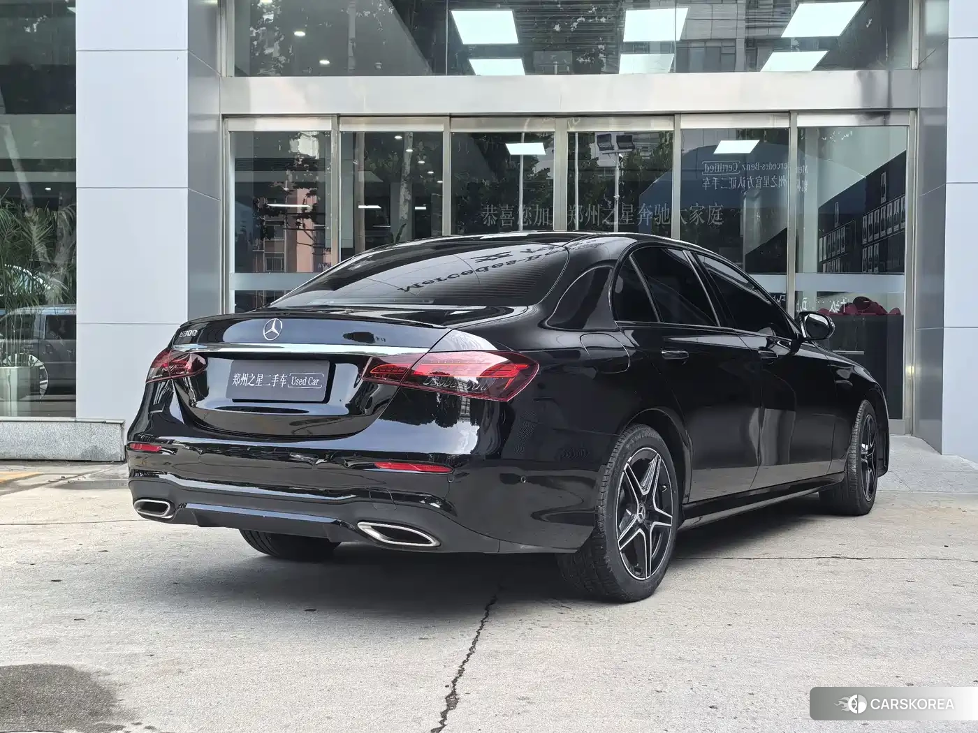 Mercedes-Benz E-Class id 4622303 из Китая 15