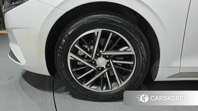 Hyundai The New Grandeur IG id 4330252 из Кореи 28