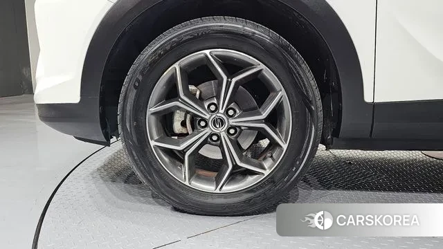 Ssangyong Beautiful Korando id 3712854 из Кореи 15