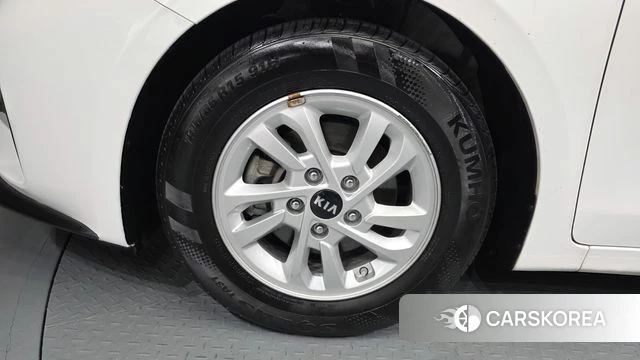 Kia Come New K3 id 4283588 из Кореи 27