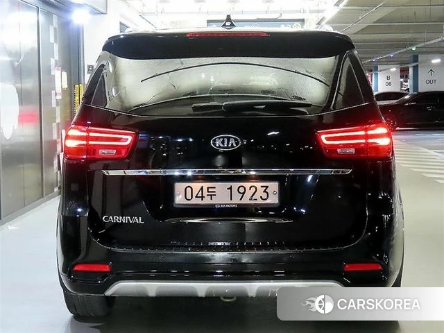 Kia The New Carnival id 4890417 из Кореи 15
