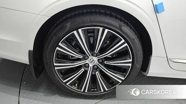 Volvo S90 id 4519024 из Кореи 28
