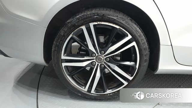 Volvo S60 3rd generation id 3941284 из Кореи 15