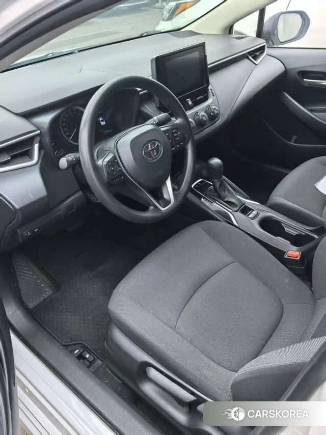 Toyota Corolla 2023 Белый из Китая, фото 5