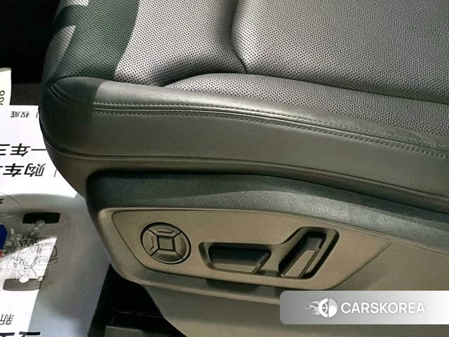 Audi Q7 id 4275729 из Китая 20