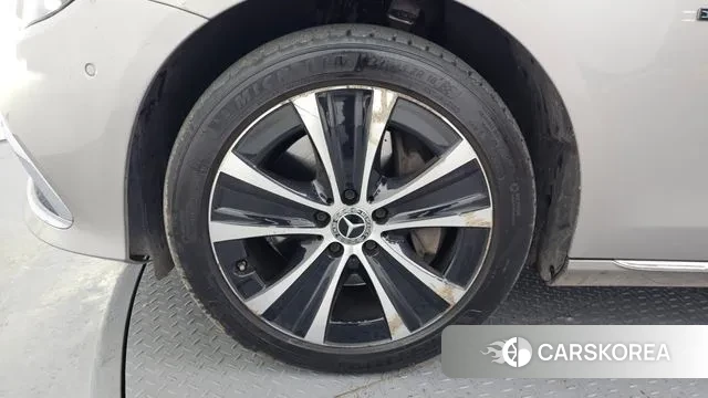 Mercedes-Benz E-Class W213 id 3702277 из Кореи 15