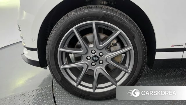 Land Rover Range Rover Velar id 4692870 из Кореи 31