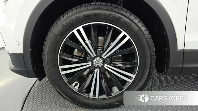 Volkswagen Tiguan second Generation id 4746500 из Кореи 15