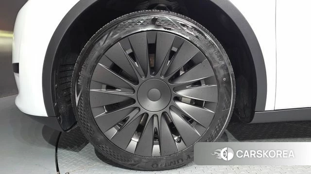 Tesla Model Y id 4854215 из Кореи 26