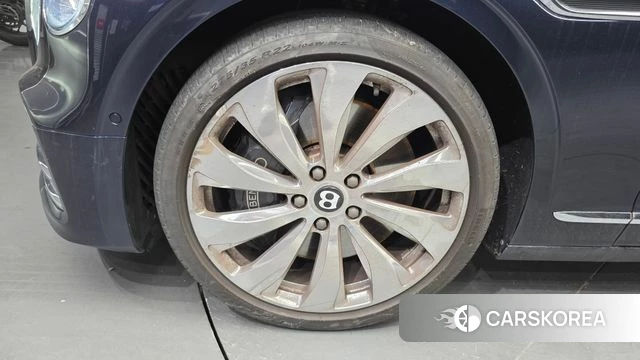 Bentley Flying Spur 3rd Generation id 4401475 из Кореи 15