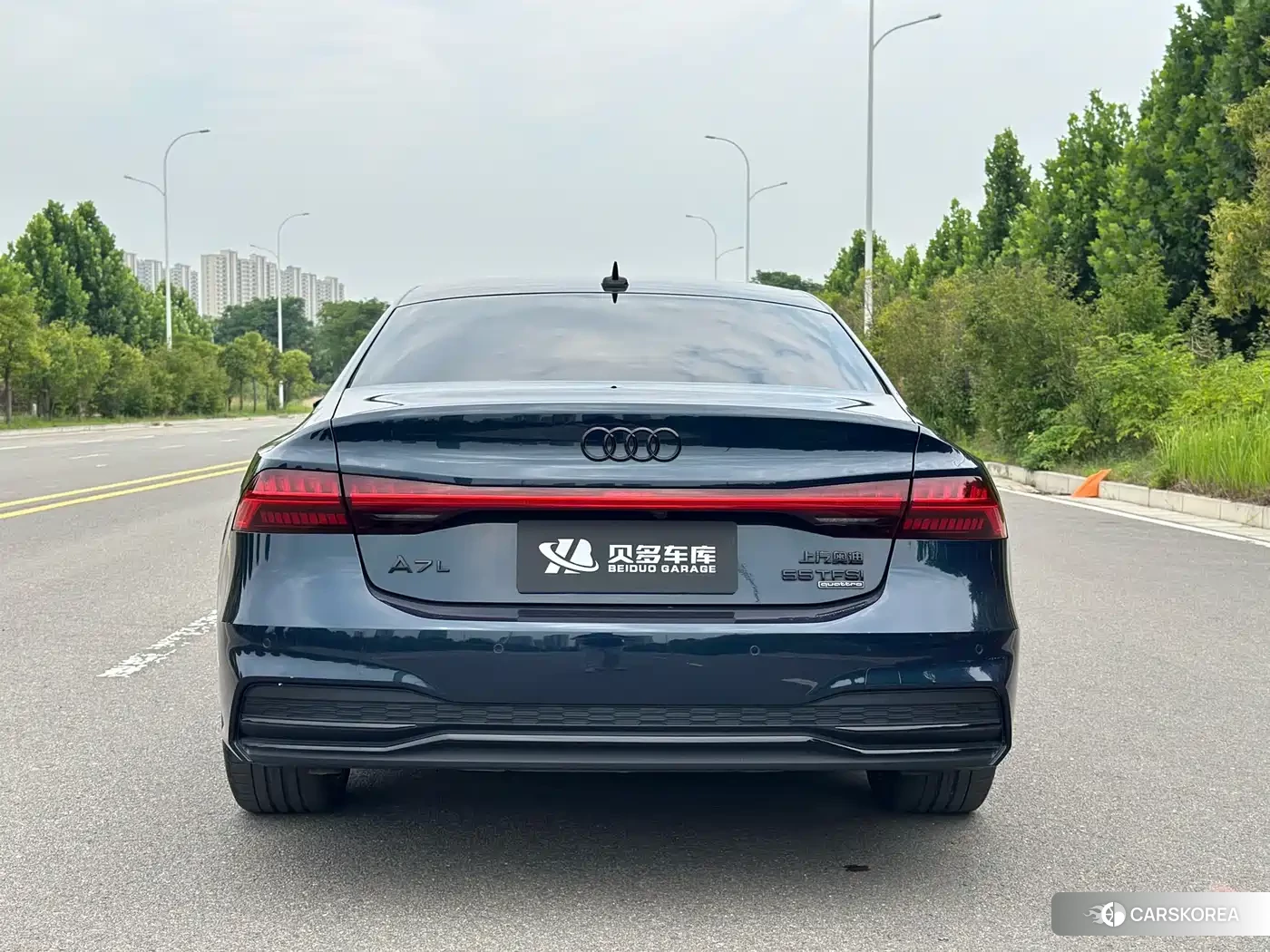 Audi A7L id 4548226 из Китая 12