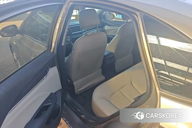 Buick Yinglang id 3784144 из Китая 12