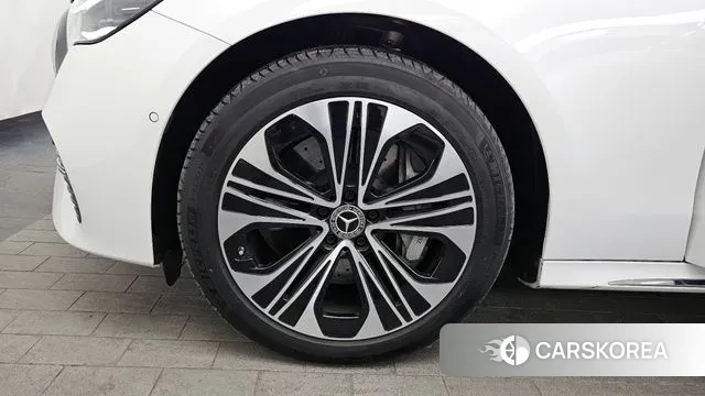 Mercedes-Benz E-Class W214 id 3580584 из Кореи 15