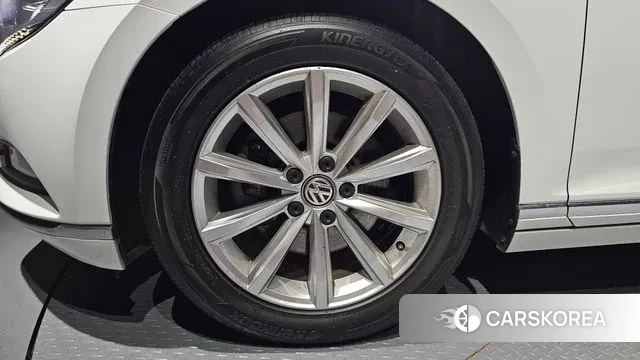 Volkswagen Passat GT (B8) id 2977216 из Кореи 15