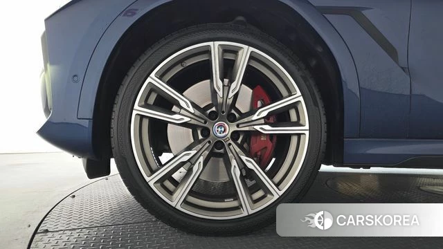 BMW X6 (G06) id 4375659 из Кореи 32