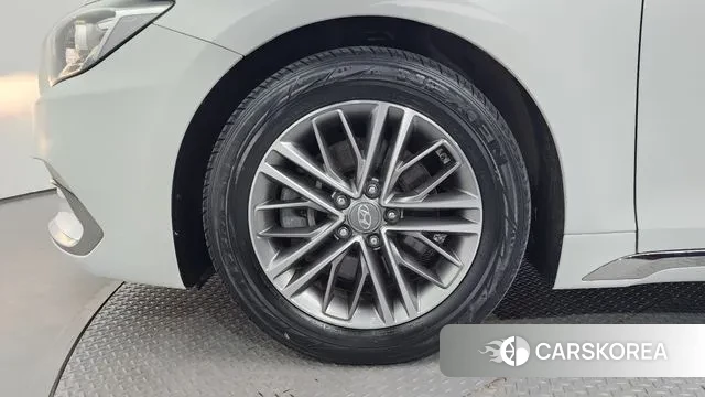 Hyundai Grandeur IG id 3171646 из Кореи 15