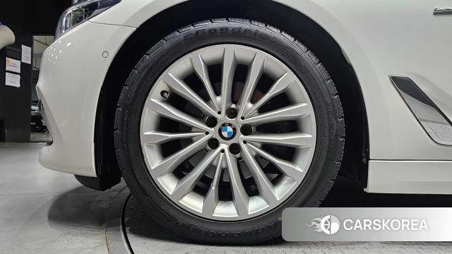 BMW 5 Series (G30) id 4430448 из Кореи 26