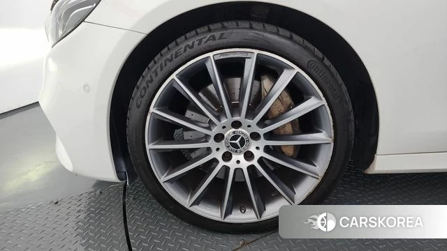 Mercedes-Benz E-Class W213 id 4530514 из Кореи 29