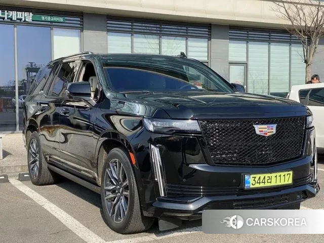 Cadillac Escalade 5th Generation 2023 Черный из Кореи, фото 5