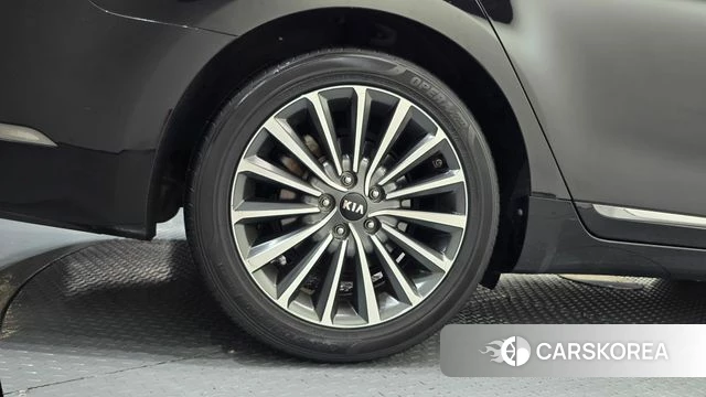 Kia Come New K7 id 4713180 из Кореи 29