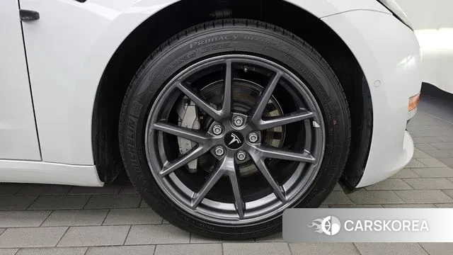 Tesla Model 3 id 3323900 из Кореи 15