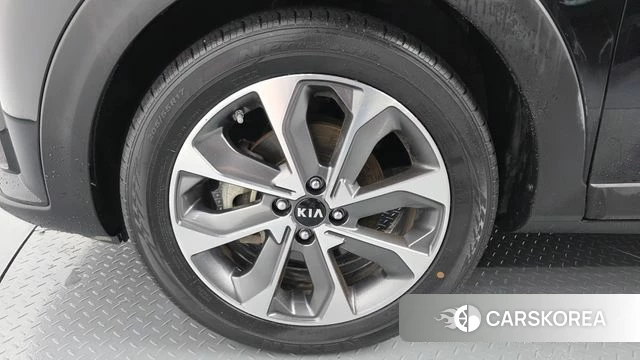 Kia Stonic id 4356288 из Кореи 25