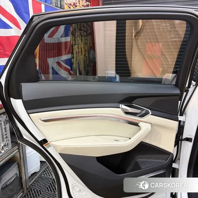 Audi e-Tron id 3625765 из Кореи 15