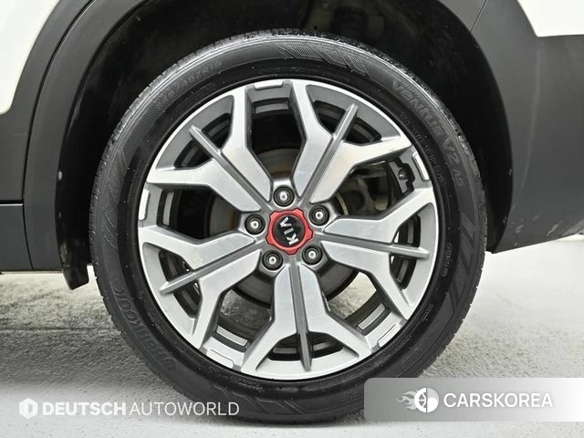 Kia Seltos id 4429893 из Кореи 15
