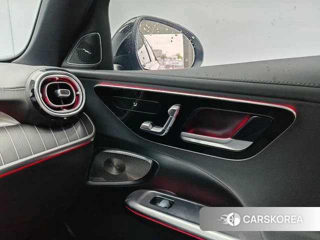 Mercedes-Benz Class C id 4335649 из Китая 15