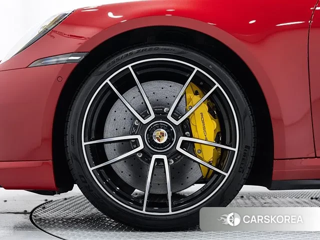 Porsche 911(992) id 3164082 из Кореи 15