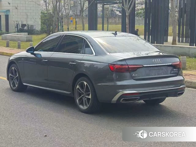 Audi A4L 2024 Темно-серый из Китая, фото 5