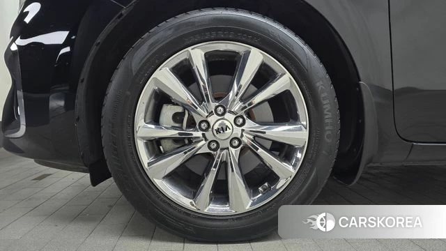 Kia The New Carnival id 4476951 из Кореи 25