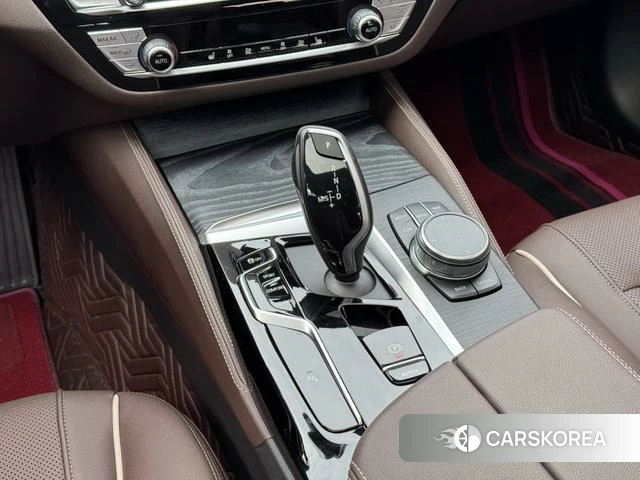 BMW 5 series id 4299471 из Китая 9