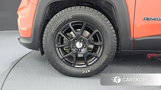 Jeep Renegade id 3592665 из Кореи 15