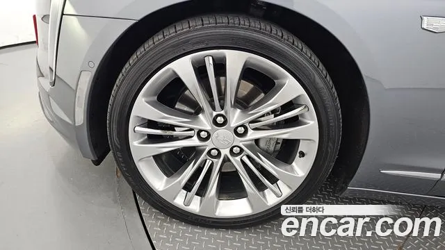 Cadillac CT6 id 2686677 из Кореи 15