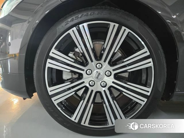 Volvo S90 id 3852807 из Кореи 13