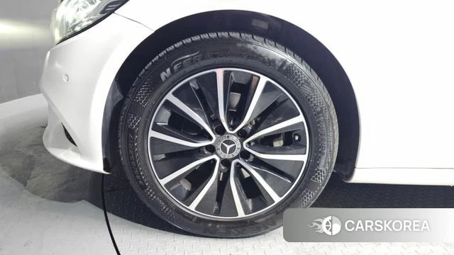 Mercedes-Benz C-Class W205 id 3866924 из Кореи 15